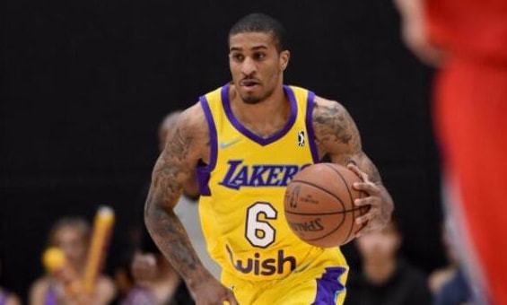 式签下外援 式签下外援